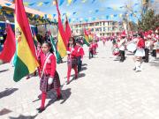 Oruro: Vinto celebra su 72 aniversario con un desfile cívico