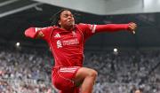 Liverpool derrota al Newcastle con un gol al minuto 100