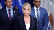Fiscal general de EEUU dice que investigan “puentes aéreos” usados para traficar drogas desde Venezuela y otros países