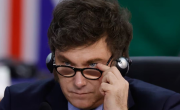 Milei espera más audios y videos, temen un círculo vicioso que detone todo y Trump demora la bilateral
