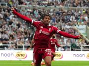 Rio Ngumoha, la joya de 16 años que le dio la victoria al Liverpool en el minuto 100 ante el Newcastle