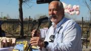 El intendente de San Carlos se sumó al oficialismo y logró un millonario desembolso para obras