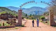 La aldea escondida que brilla por su silencio, gastronomía y vino casero: no es ni en Mendoza ni en San Juan