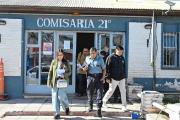 Dos policías de Roca detenidos por un violento robo en Cipolletti: uno trabaja dentro del edificio del Poder Judicial