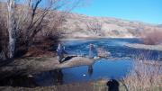 El militar se disparó con una carabina a la orilla del río y está en estado crítico: quién es y qué se sabe