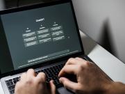 Por primera vez en Argentina, un tribunal descubre a un abogado que usó citas judiciales falsas creadas con inteligencia artificial