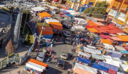 Feria 16 de Julio en El Alto se adelanta al sábado por las elecciones nacionales