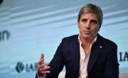 El ruido político disparó el riesgo país, pero los dólares bajaron un poco