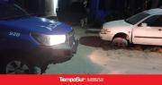 Tres detenidos infraganti en un auto