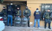 Allanamientos en La Plata para desarticular una red de explotación sexual de mujeres: operaban en varias provincias