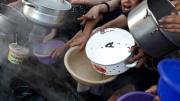 Aumentan a 315 los fallecidos por hambre en Gaza, incluidos diez en un día, en plena ofensiva de Israel