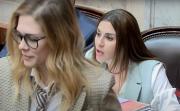 Diputados: Lilia Lemoine se paró durante la exposición de Marcela Pagano para taparla