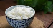 Esta es la forma correcta de comer arroz blanco, según una nutricionista