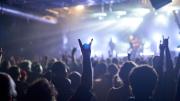 Se acabó la amistad: reconocido músico británico recibe demanda millonaria de sus excompañeros de banda