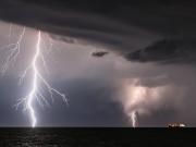 “La tormenta perfecta”: un grupo de científicos descubrió qué pasa antes de que caiga un rayo