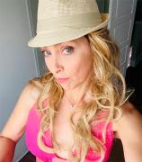 Emma Rabbe pisa fuerte en Caracas con grandes reencuentros
