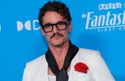 Pedro Pascal desempolvaría el romance gay 'De Noche' tras la salida de Joaquin Phoenix