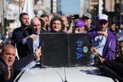 Corruptos son los tuyos: el fuerte cruce entre Javier Milei y una vecina de Lomas de Zamora