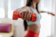 ¿Cuánto ejercicio mínimo necesitamos para cuidar la salud, según expertos?