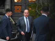Ahora el Gobierno concentra su estrategia en apuntar contra Spagnuolo: El Presidente no tendría que haber confiado en él, dijo Francos