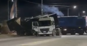 Terrible choque entre un tren y un camión en el ingreso de Media Agua