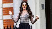 EN VIDEO: Anne Hathaway se cayó por unas escaleras durante el rodaje de ‘El diablo viste a la moda 2’ y su reacción se volvió viral