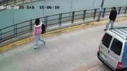 Denuncian a un sujeto que acosa a mujeres en calles de Varela