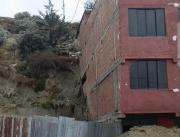 Demolición en Cotahuma se extenderá por dos meses debido a la complejidad del terreno