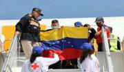 Un grupo de 200 migrantes llegó a Venezuela en un avión procedente de Texas