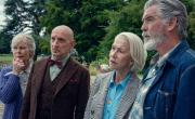 Actúan Pierce Brosnan y Helen Mirren y es la nueva comedia de misterio que arrasa en Netflix