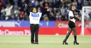 “No cualquiera canta antes de Ricky Martin”: Artista boliviano inaugura uno de los estadios más importantes de Chile