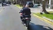 José Luis Espert explicó su huida en moto en Lomas de Zamora: “En bolas como Adán”