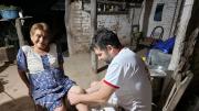 De Tupungato al Impenetrable: la vida solidaria del kinesiólogo que transforma consultas en medicamentos