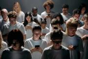 Criados entre pantallas: los tres nuevos peligros digitales para adolescentes