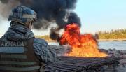 Armada boliviana destruye gomones y decomisa contrabando en Bermejo