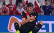 Alarma en Independiente: Loyola salió lesionado y tuvo una fuerte reacción contra Mac Allister