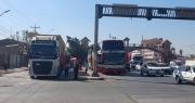 “Ya no dormimos”: Transporte clama por combustible y pide liberar importación; las filas persisten en los surtidores