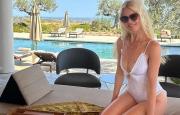CLAUDIA SCHIFFER CELEBRA EN GRECIA SUS 55 AÑOS: Millonaria, modelo, actriz y productora de cine