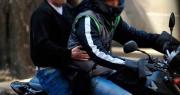 Motochorros robaron a un ciclista en Los Hornos: le gatillaron, lo golpearon y fracturaron dos costillas