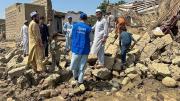 Terremoto en Afganistán se lleva al menos 800 vidas y deja más de 2.500 heridos