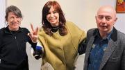 Foto inédita de Cristina Kirchner y el Indio Solari se coló en la campaña de las elecciones bonaerenses
