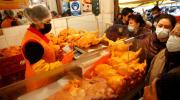 El precio del pollo sube hasta Bs 26 el kilo y el aceite alcanza Bs 23 la botella de 900 ml