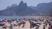Cuidá tus dólares: cuál es el mejor método para pagar en tus vacaciones a Brasil