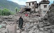 Un sismo en Afganistán dejó cerca de 800 muertos y 2.500 heridos
