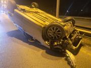 Vuelco en Ruta 7 en Centenario este martes: una mujer fue hospitalizada y hubo demoras en el tránsito