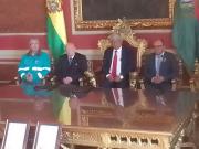 Alcaldía de La Paz condecoró al presidente del TSE y éste agradeció diciendo que el deber de todo funcionario es el de servir
