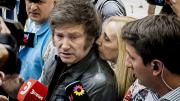 Victimización y ataques a la prensa: la estrategia del Gobierno para desviar el foco