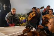 VIDEO. El último adiós a don Hernán Ceballos al ritmo del bandoneón