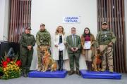 Aduana premia a canes que detectaron Bs 8,5 millones en ilícitos