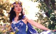 Sale a la luz la impactante historia del fotógrafo que canonizó a Gilda como una santa popular